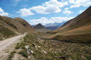 Jalpak Bel Ashuu Pass (3,300 m)