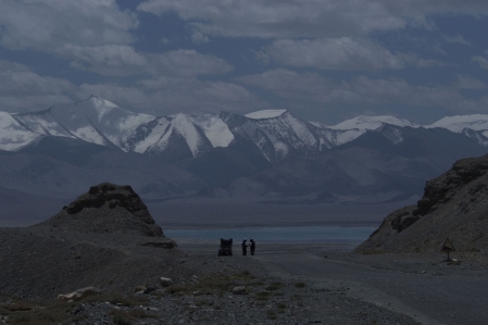 Pamir Highway - Aghbaha Uybulaq Ashuu Pass 4.232 m