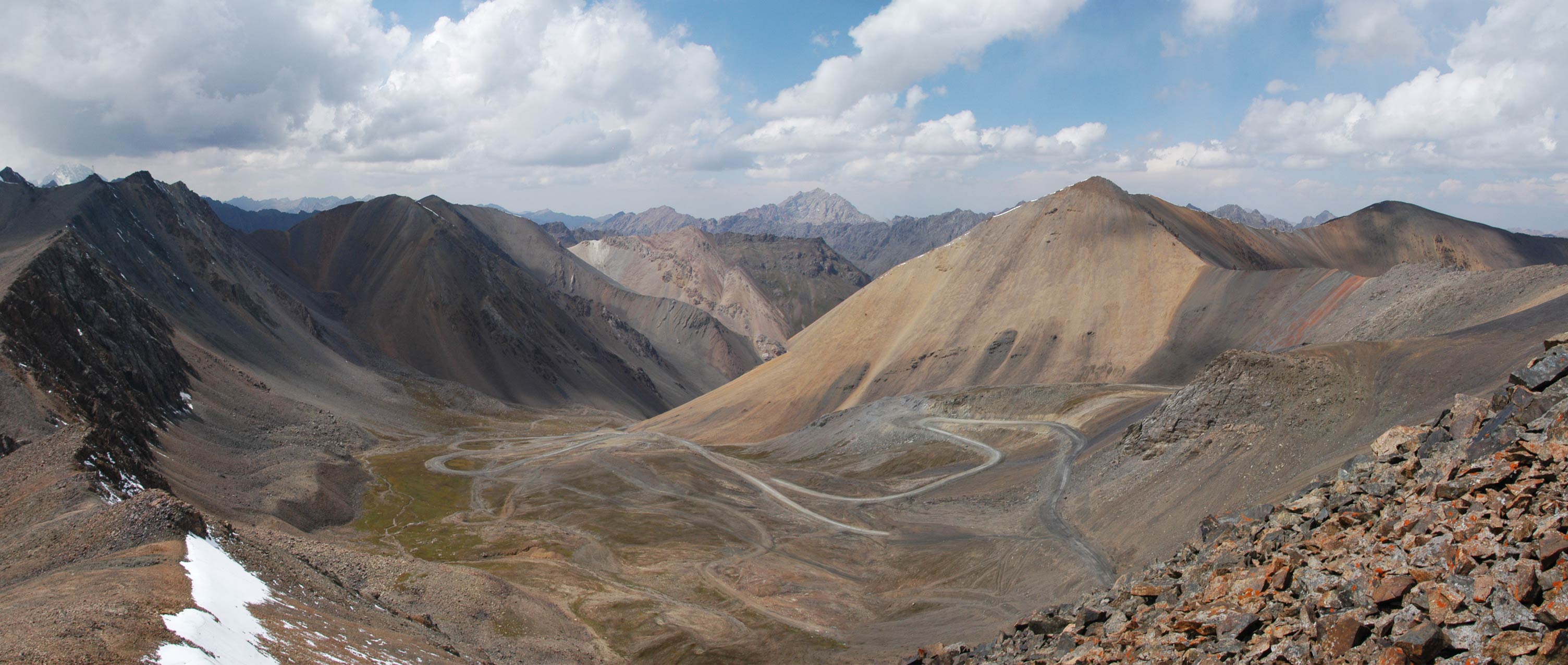 Discover the Silk Road on your own on a UTV Side by Side